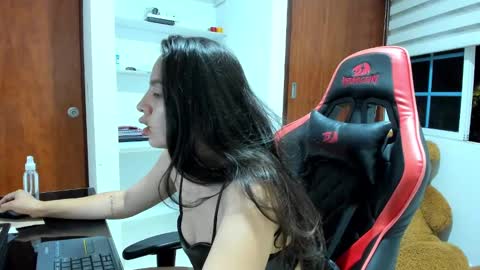 AMARANTA online show from 02/16/25, 05:04