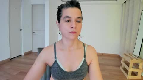 Snapshot of amaranthaajames chatting on 05/24/26, 11:10 Amarantha online show from 05/24/26, 11:10