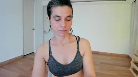Snapshot of amaranthaajames chatting on 05/31/26, 09:49 Amarantha online show from 05/31/26, 09:49