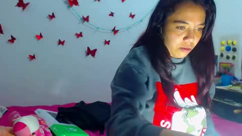 Amara Julia online show from 01/08/25, 03:08