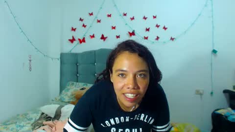 Amara Julia online show from 01/30/25, 01:11