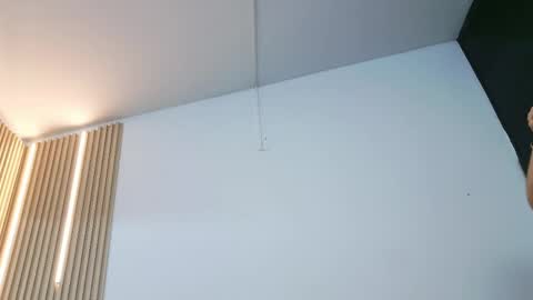 AmaraVell online show from 04/20/26, 10:33