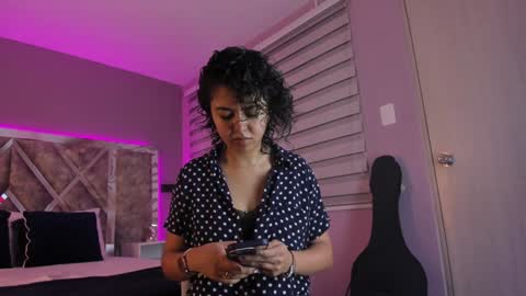 Emily online show from 02/01/25, 11:21