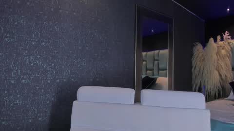 Emily online show from 02/28/25, 03:59