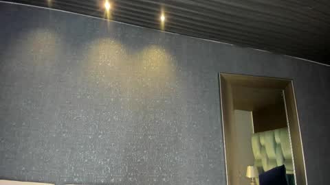 Emily online show from 03/05/25, 12:00