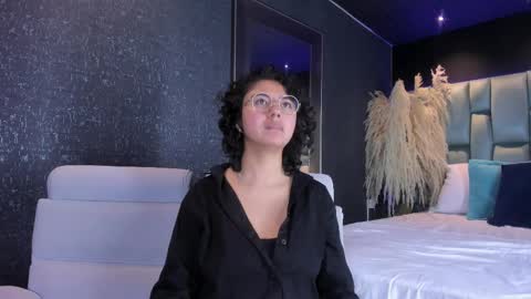 Emily online show from 03/08/25, 03:45