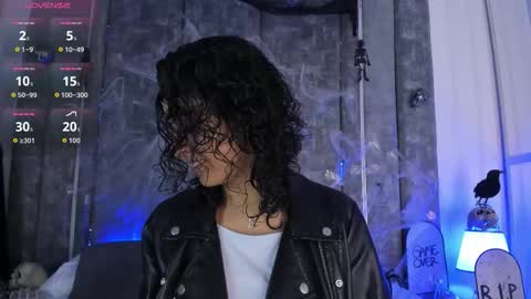 Emily online show from 11/01/25, 11:56