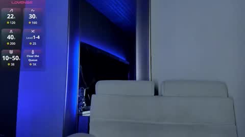 Emily online show from 12/03/25, 10:57