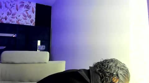 Emily online show from 05/28/26, 11:07