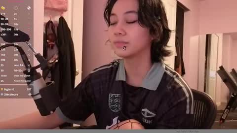 leash online show from 02/28/26, 03:18