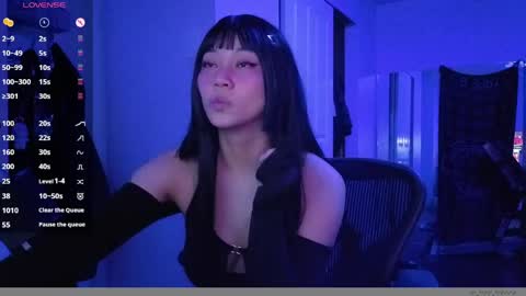 leash online show from 04/13/26, 03:56