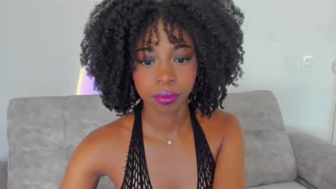 Snapshot of amatiistur chatting on 02/16/25, 05:37 Tammy online show from 02/16/25, 05:37