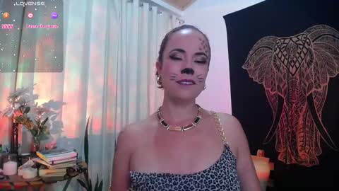 Snapshot of amatista_riveera chatting on 10/30/25, 03:41 Amatista Next stream 9 DEC 1 PM COLOMBIAN TIME miss u and love u online show from 10/30/25, 03:41
