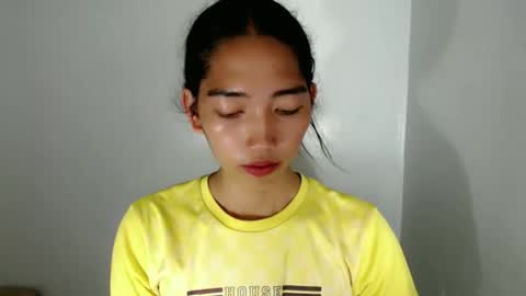 Snapshot of amazing_gracexx chatting on 05/06/26, 01:36 CALL ME GRACE online show from 05/06/26, 01:36