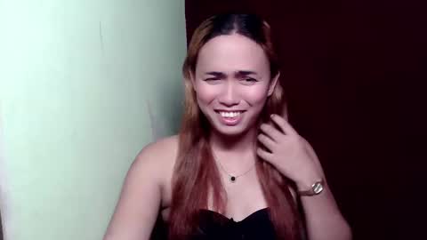 Snapshot of amazing_yella69 chatting on 04/23/26, 07:52 YELLA online show from 04/23/26, 07:52