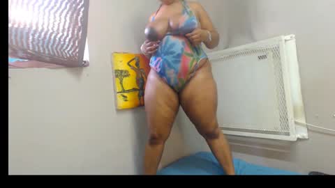 Snapshot of amazingshazz chatting on 04/01/26, 12:28 amazingshazz online show from 04/01/26, 12:28