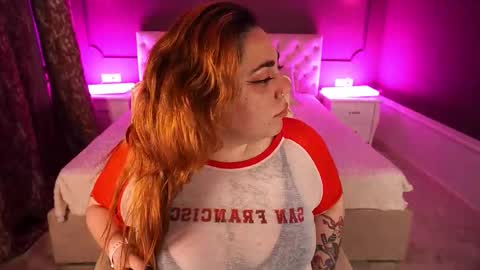 Ellie online show from 09/17/25, 09:16