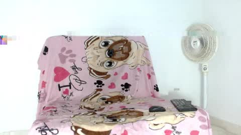 Snapshot of ambar69noir chatting on 04/04/26, 11:46 HAMBAR online show from 04/04/26, 11:46