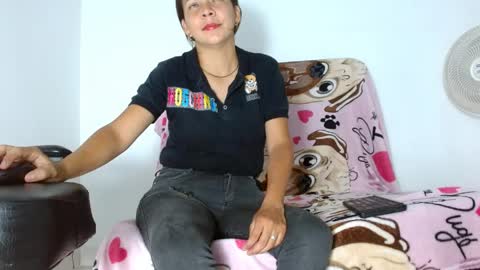 Snapshot of ambar69noir chatting on 04/05/26, 08:39 HAMBAR online show from 04/05/26, 08:39