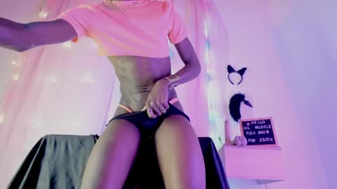 Snapshot of ambar_fitness88 chatting on 01/03/25, 04:59 Ambar fitness88 online show from 01/03/25, 04:59