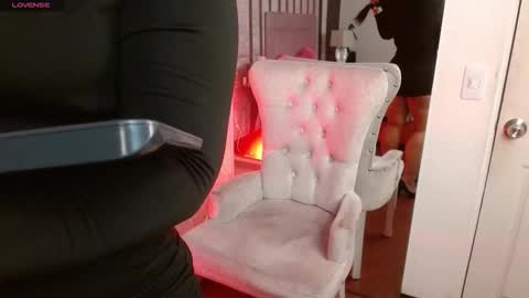 Ambar Jones online show from 10/08/25, 07:39