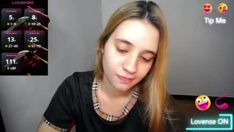 Snapshot of ambar_lynn chatting on 07/17/26, 10:14 mbar online show from 07/17/26, 10:14