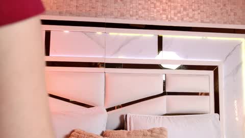 Julieta  online show from 10/10/25, 11:42