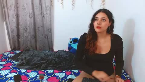 AmbarAndValery online show from 12/02/25, 02:39