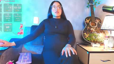 ambardevon_x online show from 04/14/26, 08:15