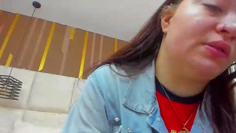 AmbarGills online show from 02/06/26, 12:41