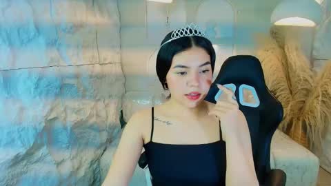 Snapshot of ambarina_r chatting on 11/26/25, 03:18 Ambarina online show from 11/26/25, 03:18