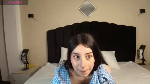 Ambar Ross online show from 10/08/25, 01:20