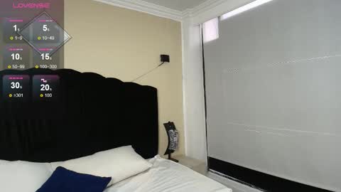 Ambar Ross online show from 10/16/25, 07:59