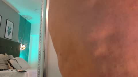 Ambar  online show from 03/05/26, 01:51