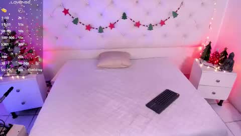  Amber  online show from 12/17/25, 07:31