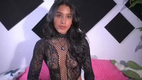 Amber online show from 11/02/25, 01:08