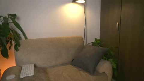 Amber Davis online show from 03/04/25, 06:39