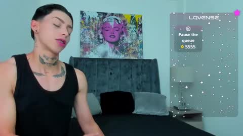 Snapshot of amber_adams_ chatting on 01/31/25, 12:40 Amber online show from 01/31/25, 12:40