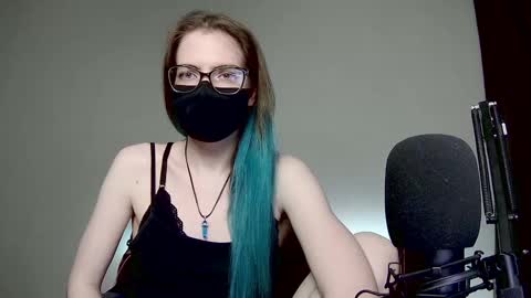 Amber non-nude model online show from 01/06/25, 03:31