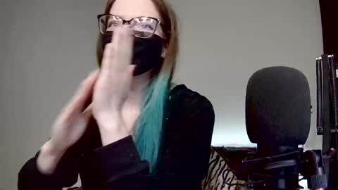 Amber non-nude model online show from 02/05/25, 02:29