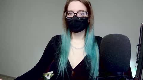 Amber non-nude model online show from 02/07/25, 03:23