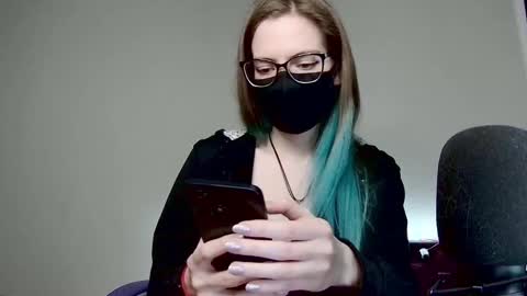 Amber non-nude model online show from 02/08/25, 04:14