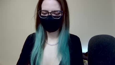 Amber non-nude model online show from 03/02/25, 03:13