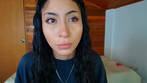 Snapshot of amber_curly chatting on 02/12/26, 06:36 amber_curly online show from 02/12/26, 06:36