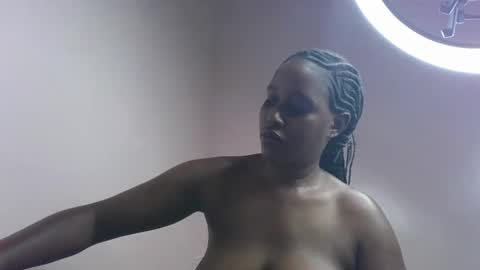 amber_cutie2 online show from 05/14/26, 11:06