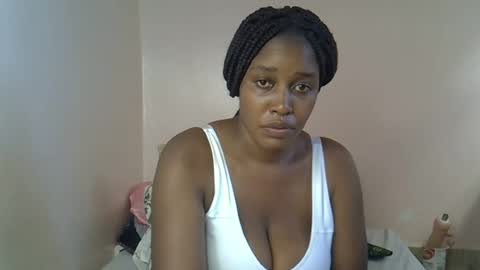 amber_cutie2 online show from 06/28/26, 12:11