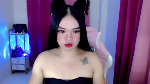 Amber online show from 10/21/25, 12:17