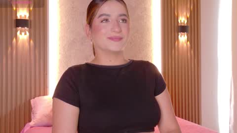 Snapshot of amber_gibsson2 chatting on 03/10/26, 12:10 Amber online show from 03/10/26, 12:10