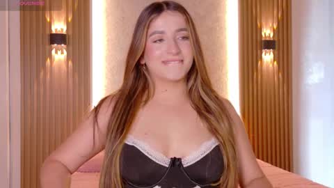 Snapshot of amber_gibsson2 chatting on 03/13/26, 04:46 Amber online show from 03/13/26, 04:46