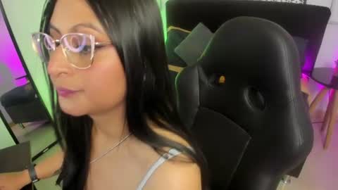 Snapshot of amber_gold113 chatting on 07/02/26, 04:29 Amber online show from 07/02/26, 04:29